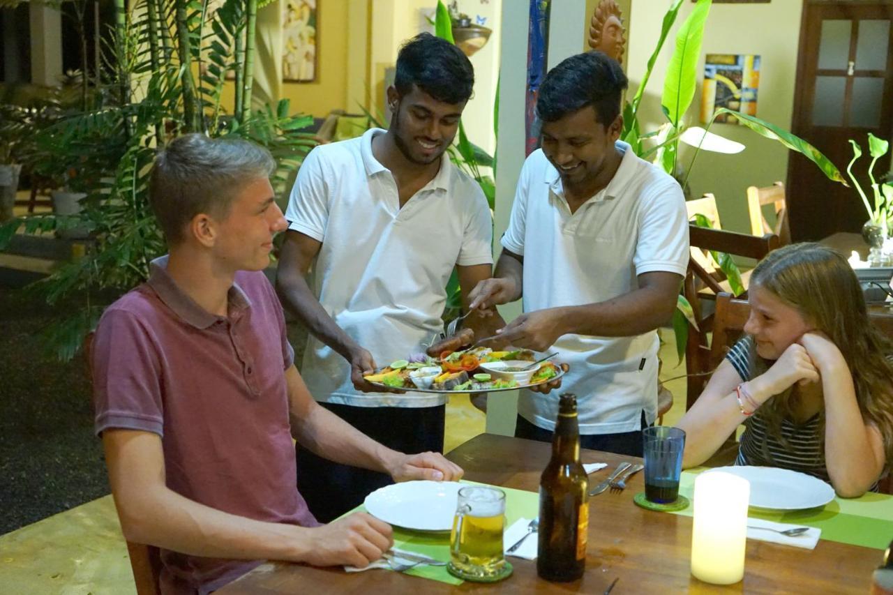 Villa Lucky Star Tangalle Eksteriør billede